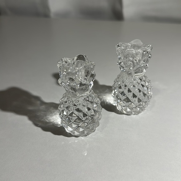 Unique Williams - Sonoma Glass Pineapple Candle Holders Set of 2 - Picture 7 of 8
